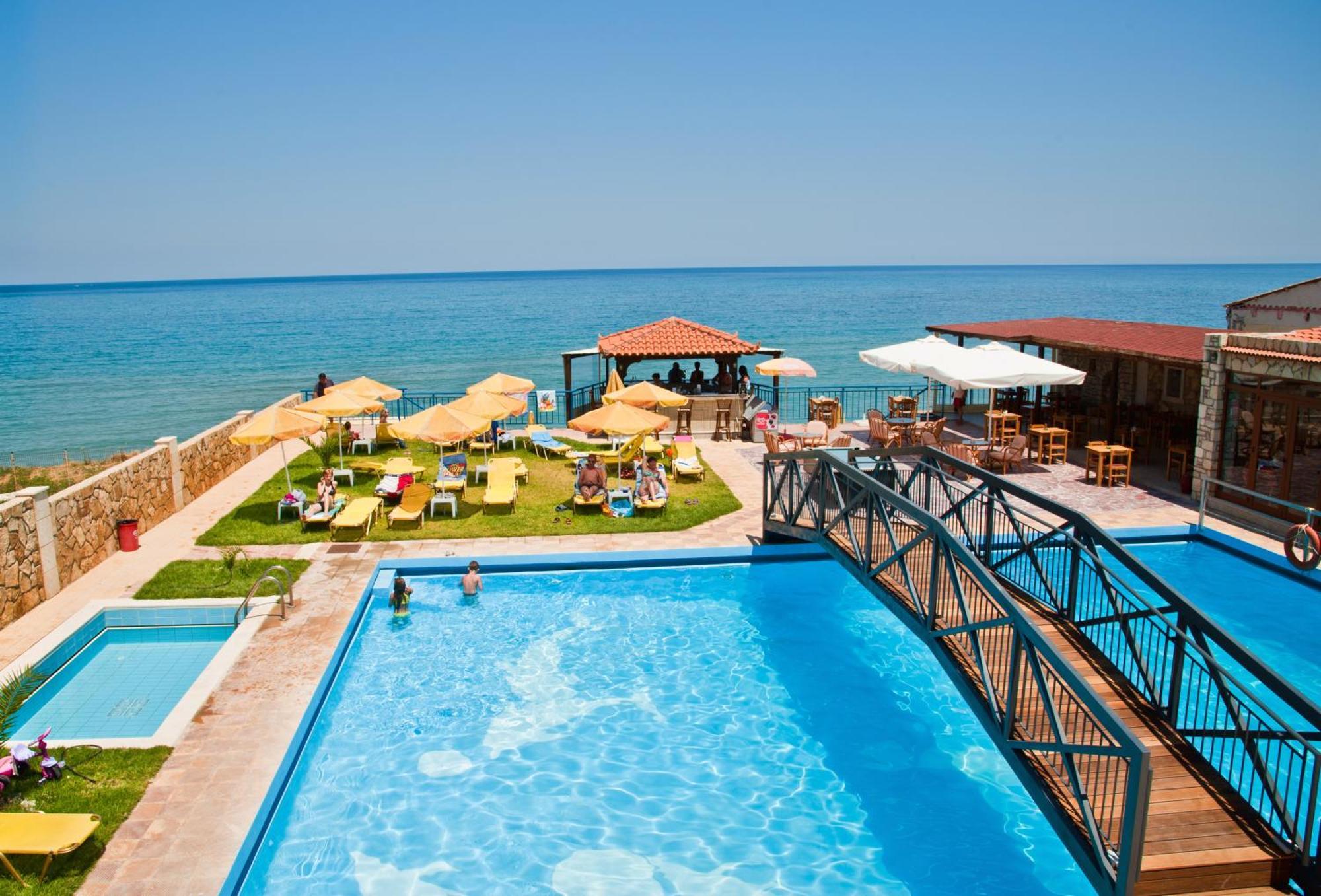 Ekavi Hotel Sfakaki Exterior photo